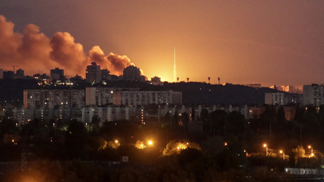Russland feuerte letzte Nacht mehr als 40 ballistische Raketen auf Kiew ab
