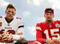Tom Brady und Patrick Mahomes sitzen auf dem Cover von Madden NFL 22