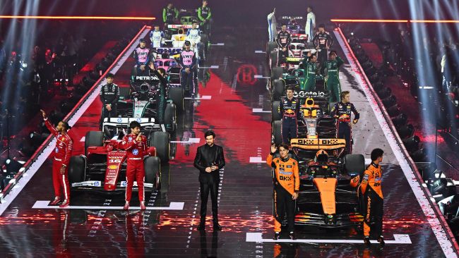 Formel 1: Alle Autos und Lackierungen für 2025 beim F1 75 Live-Event enthüllt (Galerie)